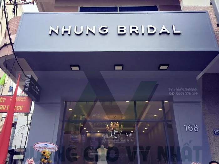 bảng hiệu áo cưới trọn gói