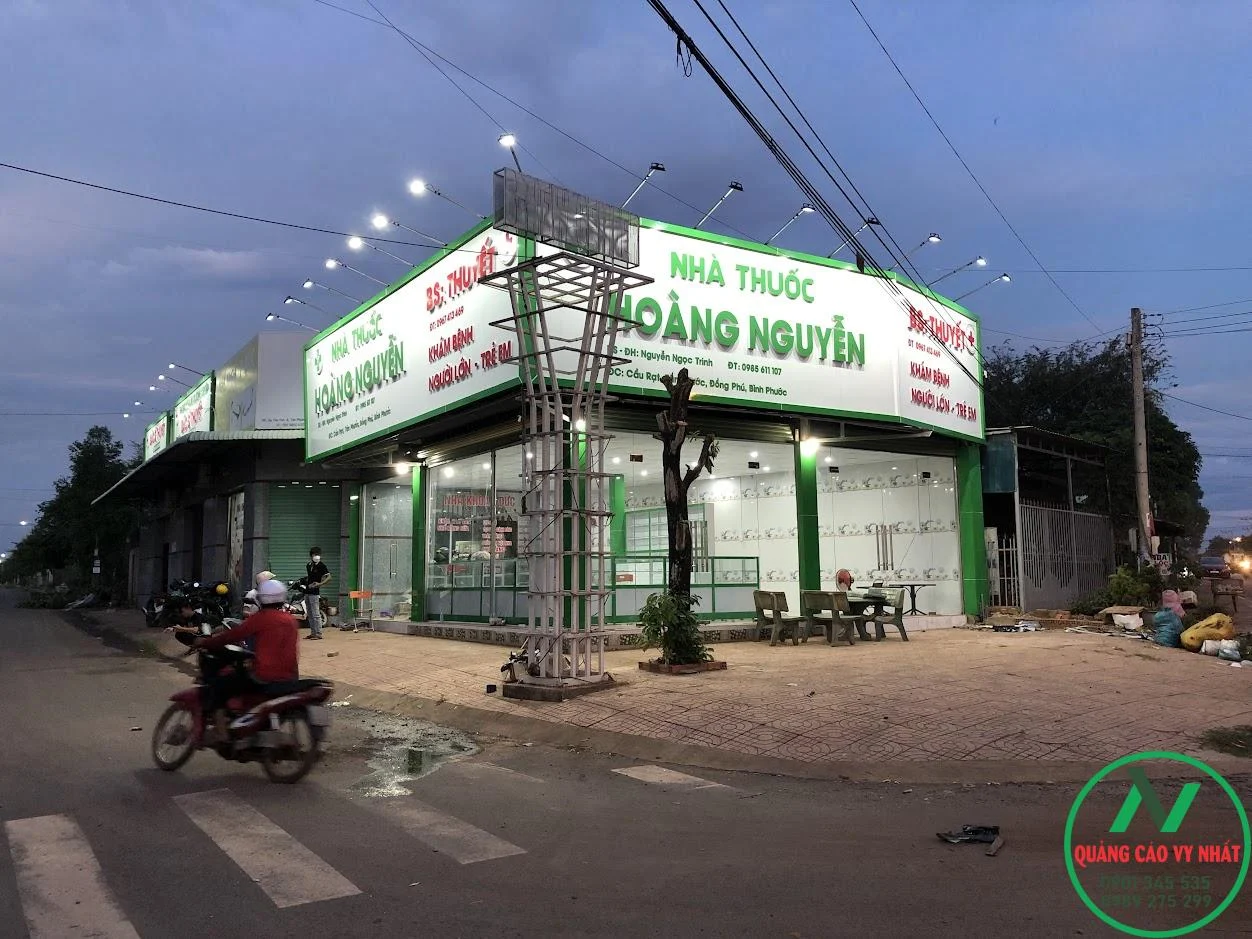 bảng alu chữ nổi