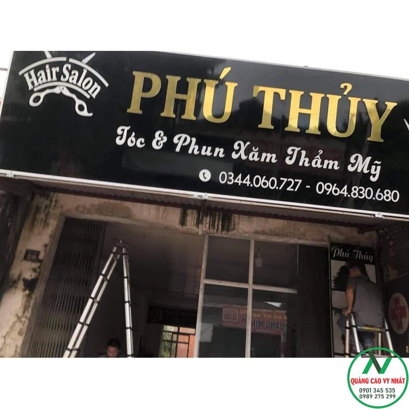 bảng hiệu chữ alu