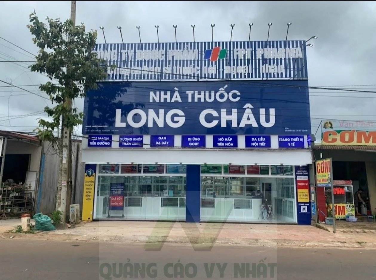 bảng hiệu nhà thuốc 4